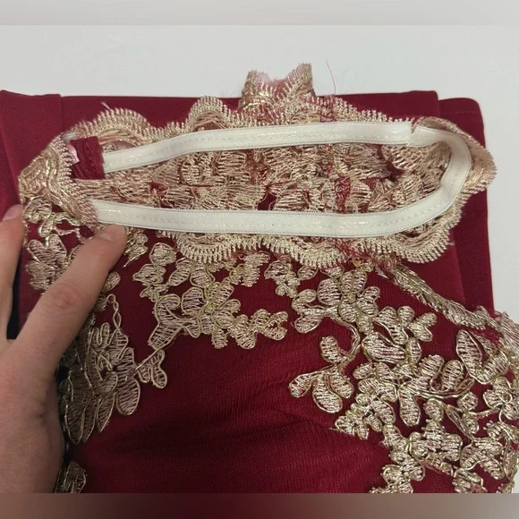 Elegant Red Lace Jumpsuit, no tag, size would fit M - Picture 14 of 14